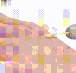 1782015295732797.gif